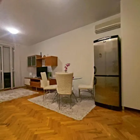 Idea's With Free Parking And Sea View Split