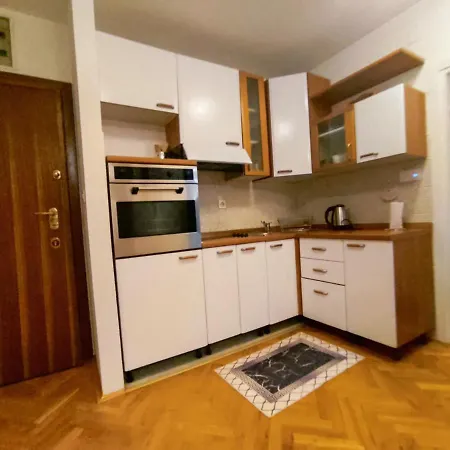 Apartment Idea's With Free Parking And Sea View *
