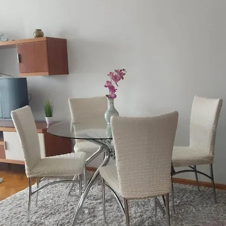 Apartment Idea's With Free Parking And Sea View *